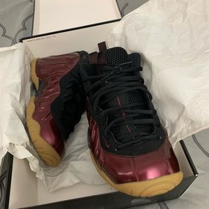 Nike little posite pro